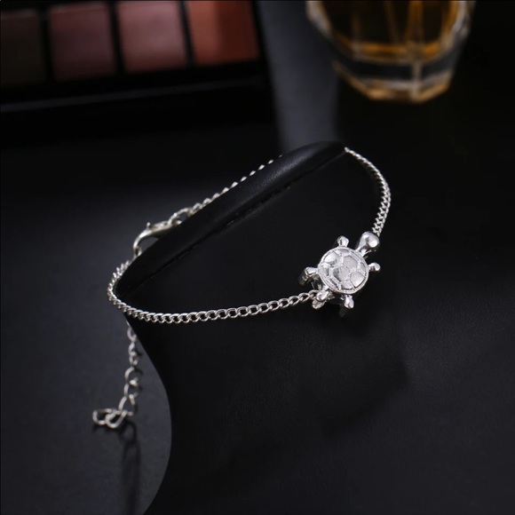 Silver turtle anklet - Picture 3 of 5